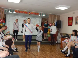 Последний звонок 9-х классов