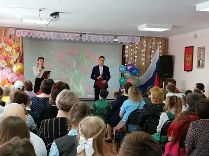 ПРАЗДНИЧНЫЙ КОНЦЕРТ К 8 МАРТА