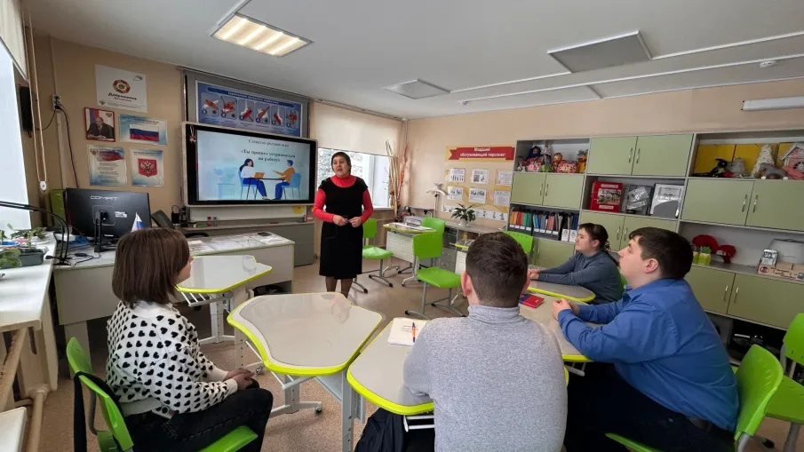 Первые шаги к профессии: сюжетно-ролевая игра в 10 А классе